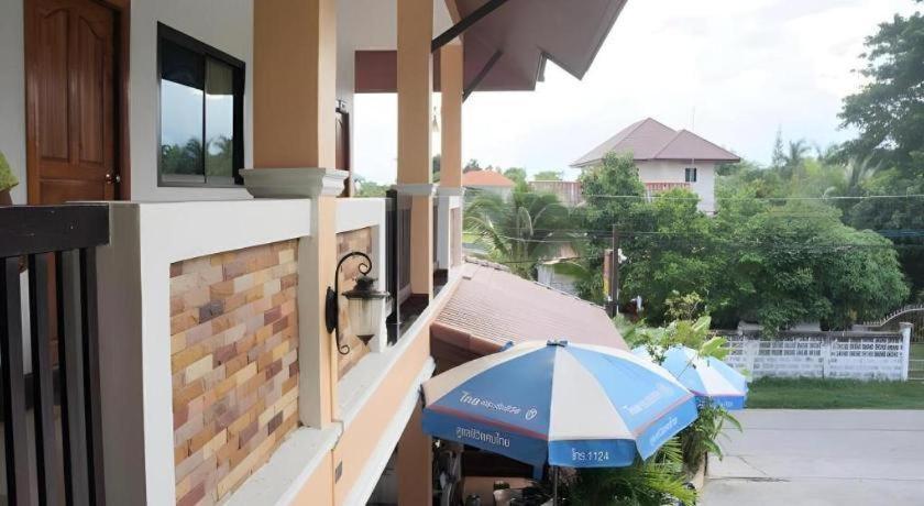 N-Joy Place Surin Esterno foto