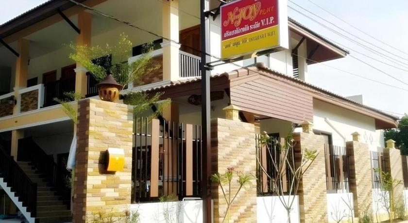 N-Joy Place Surin Esterno foto